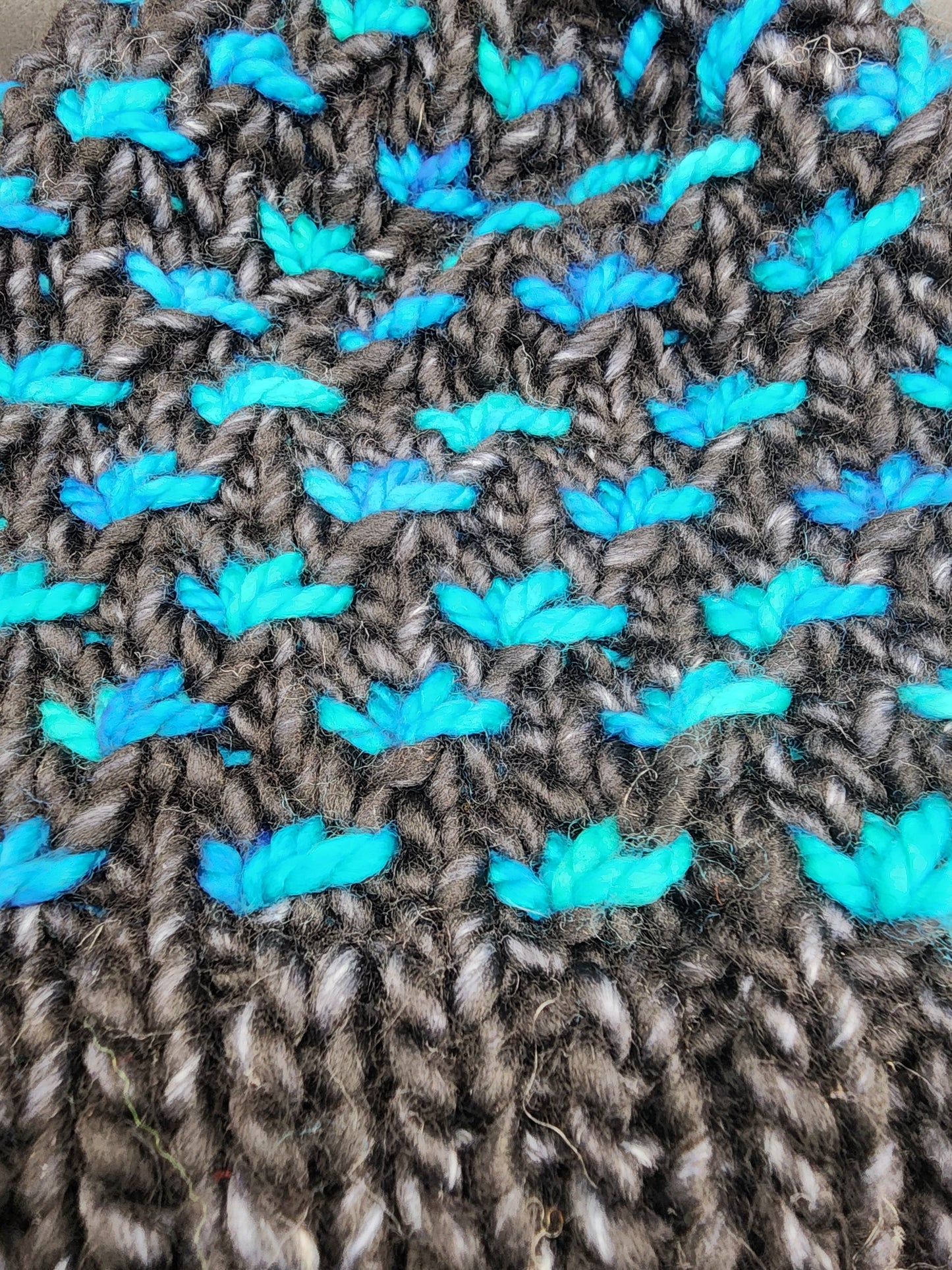 Bulky Star Knit Teal & Black Wool Hat